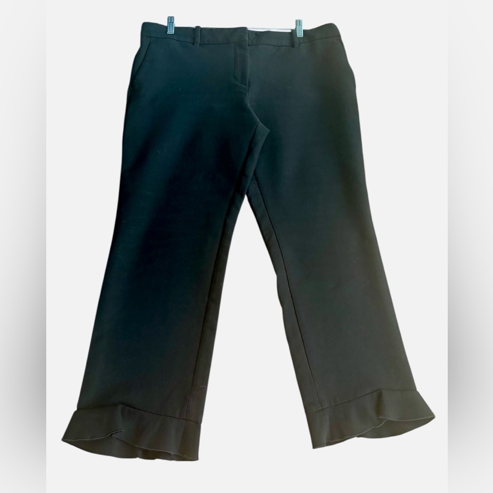 Ann Taylor Black Cropped Flare Pants Ruffle Hem Size 14 Work Office Chic
